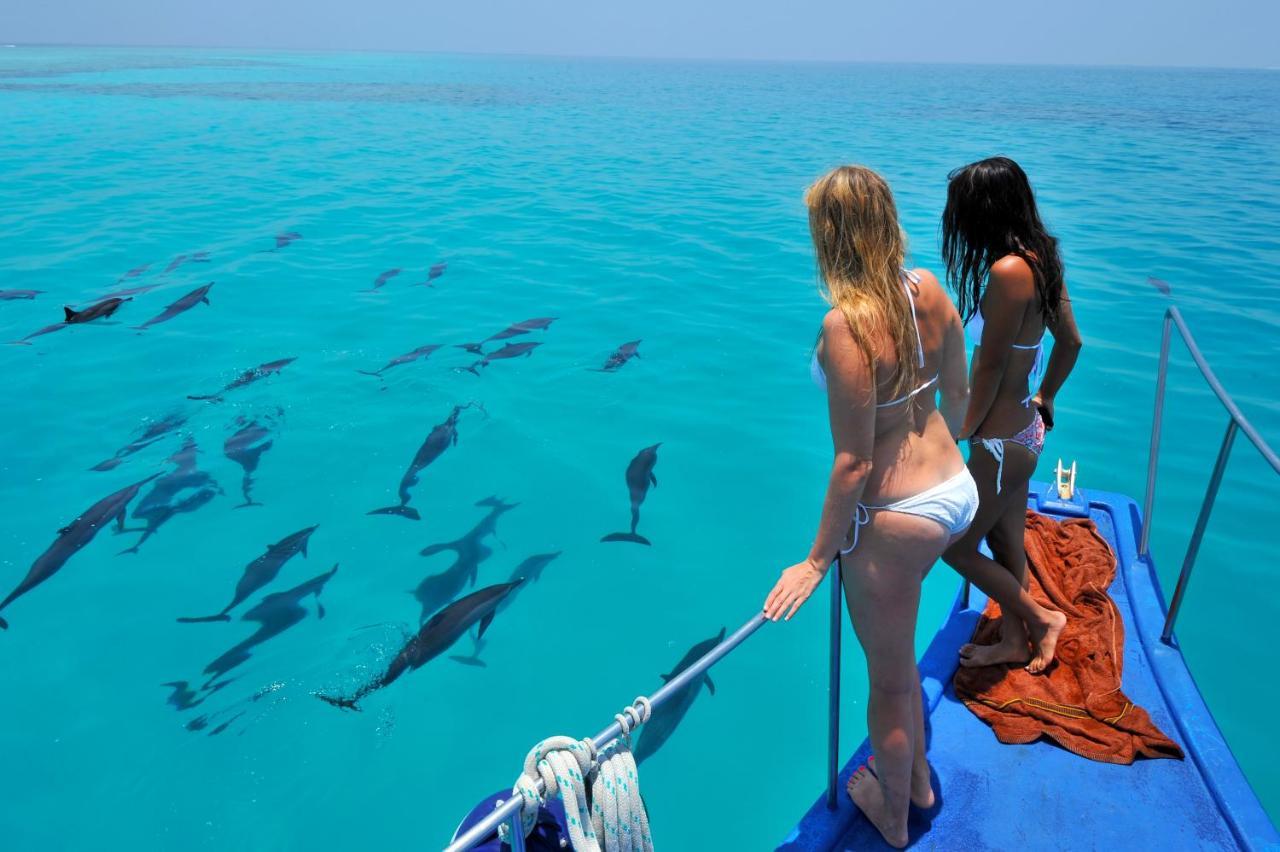 Triton Prestige Seaview And Spa Maafushi Esterno foto