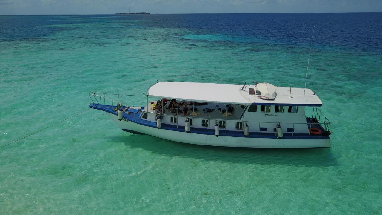 Triton Prestige Seaview And Spa Maafushi Esterno foto