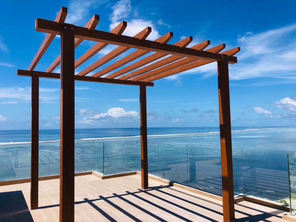 Triton Prestige Seaview And Spa Maafushi Esterno foto
