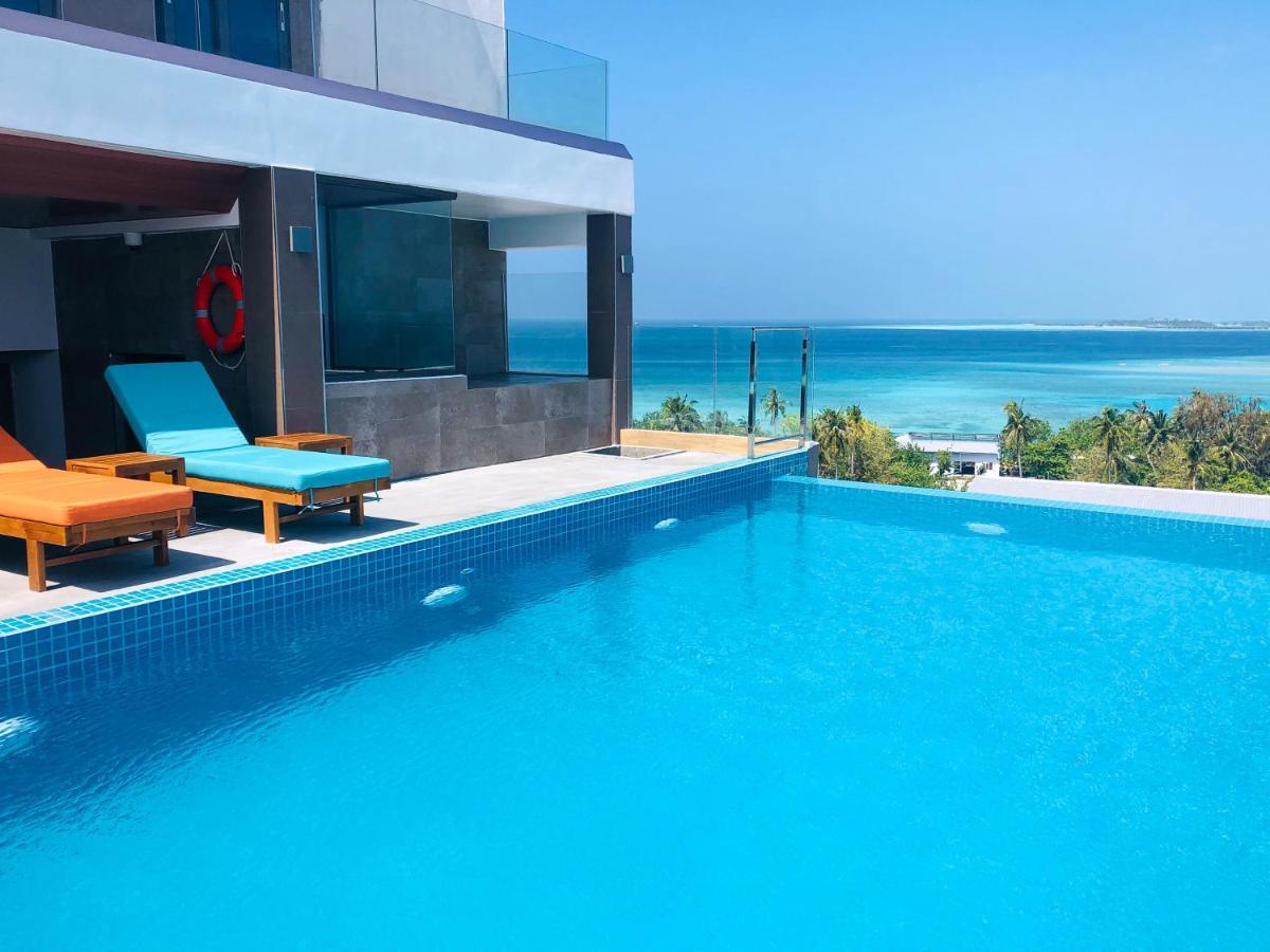 Triton Prestige Seaview And Spa Maafushi Esterno foto