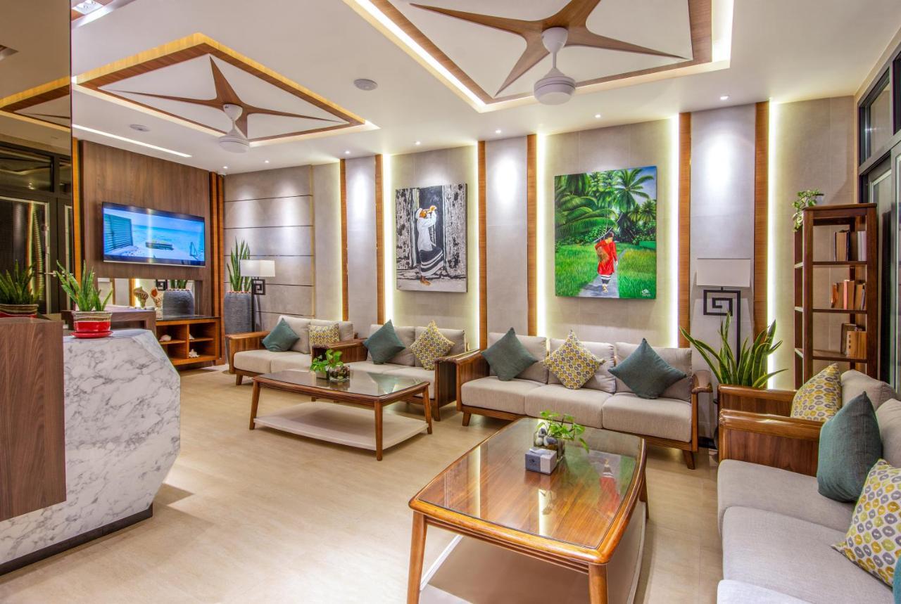 Triton Prestige Seaview And Spa Maafushi Esterno foto