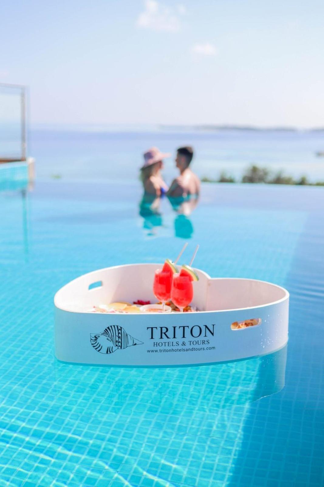 Triton Prestige Seaview And Spa Maafushi Esterno foto